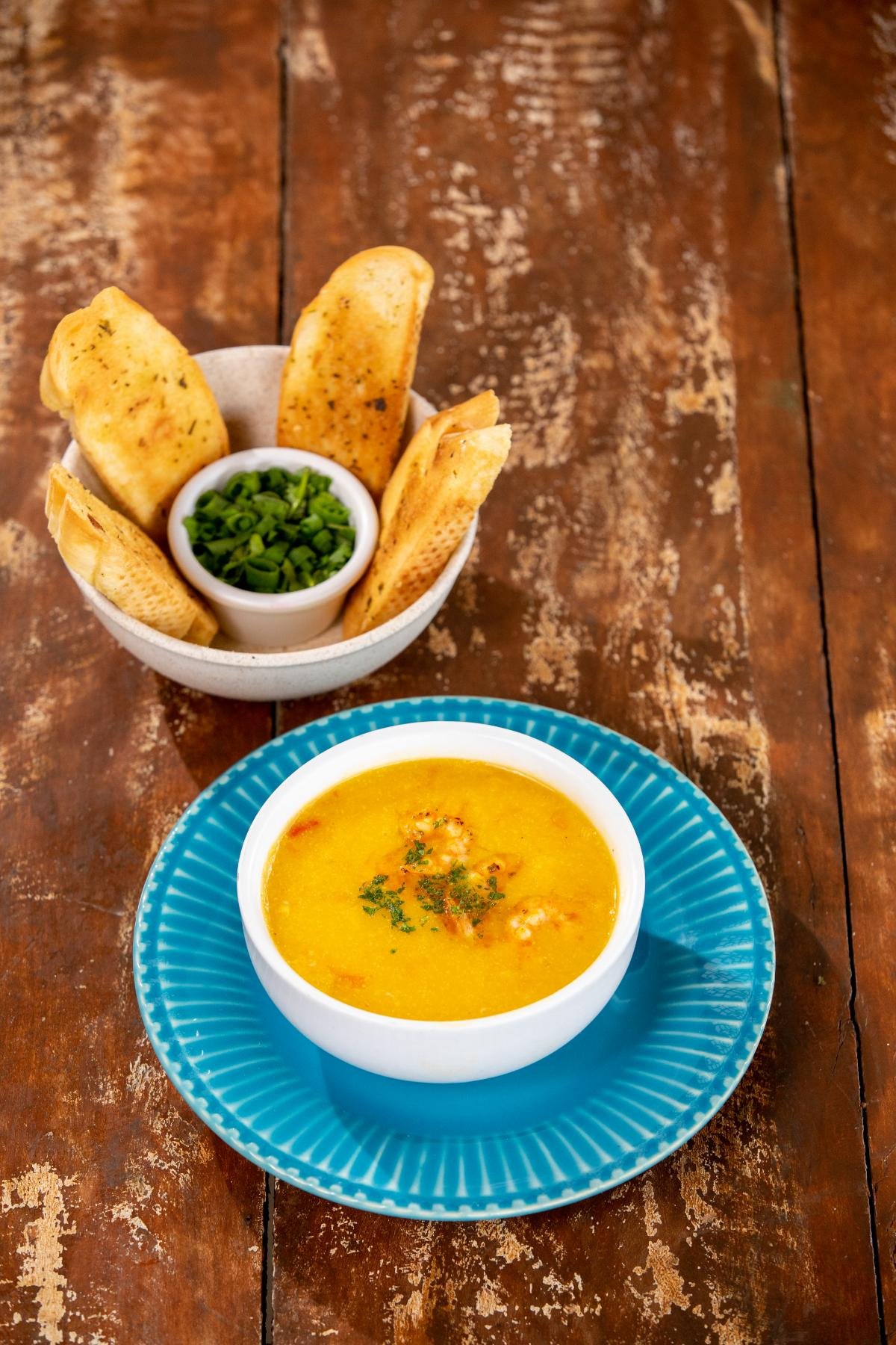 CALDO DE CAMARÃO
