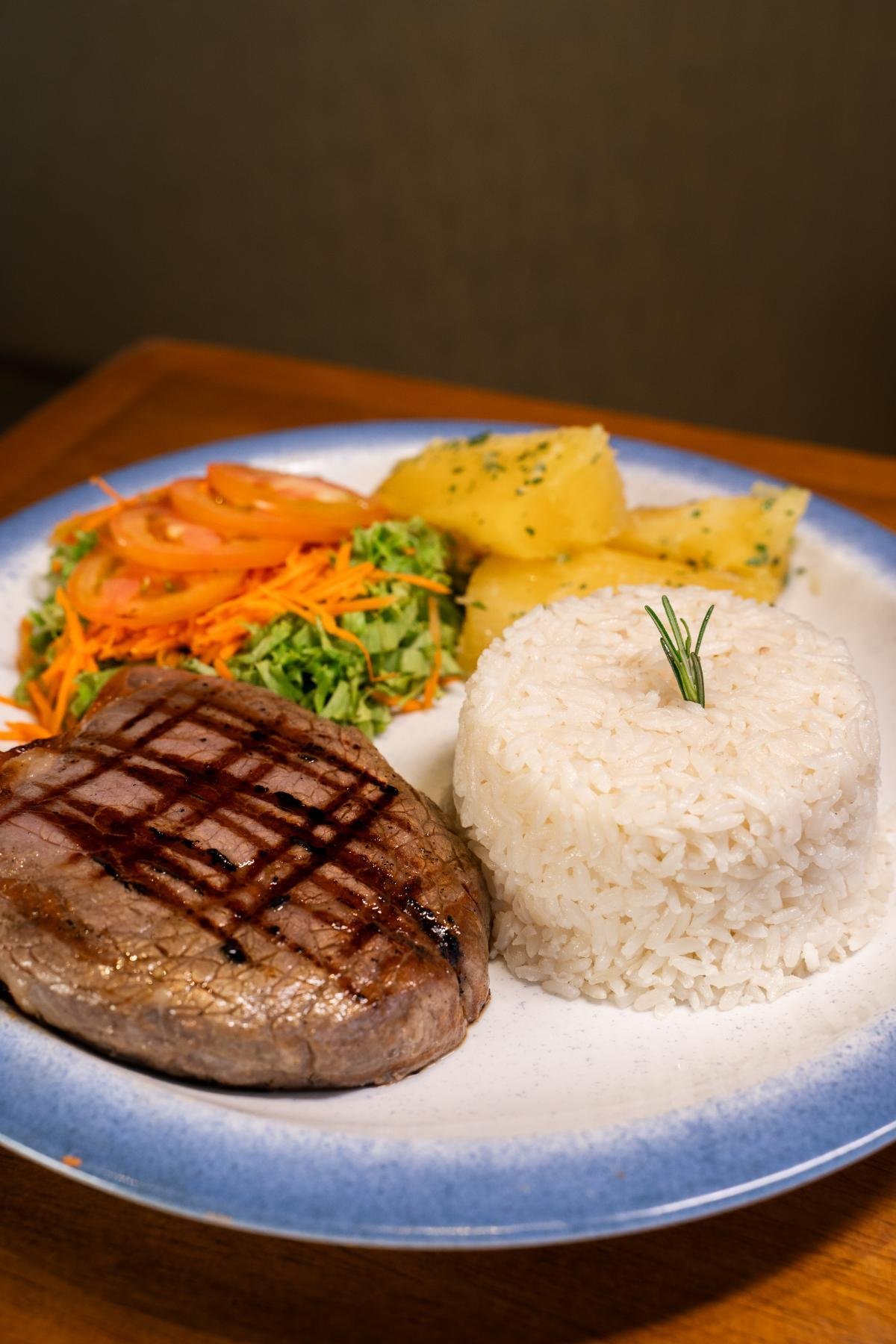 CARNE DE SOL ACEBOLADA