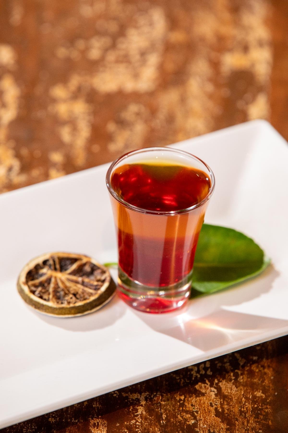 3 SHOTS QUINTAL